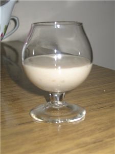 Банански алкохол