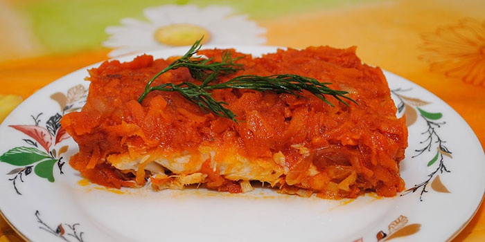 Ружичасти лосос испод маринаде