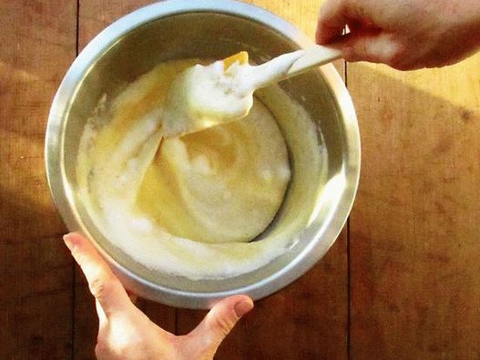 Помијешајте вјеверице у основи