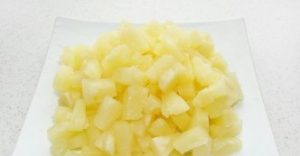 Воћни канапеи и