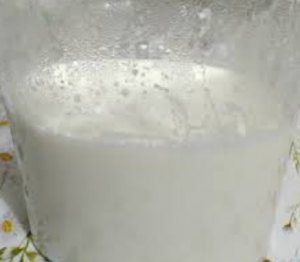 Кефир у произвођачу јогурта