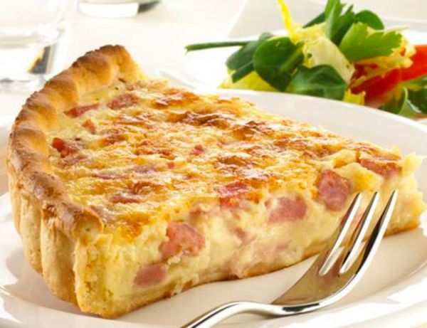 Куицхе са сиром и сланином