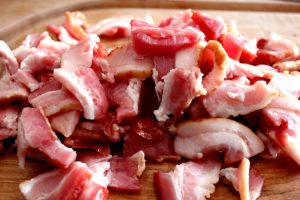 Куицхе са сиром и сланином