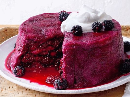 Фото летњи пудинг од купиновог хлеба