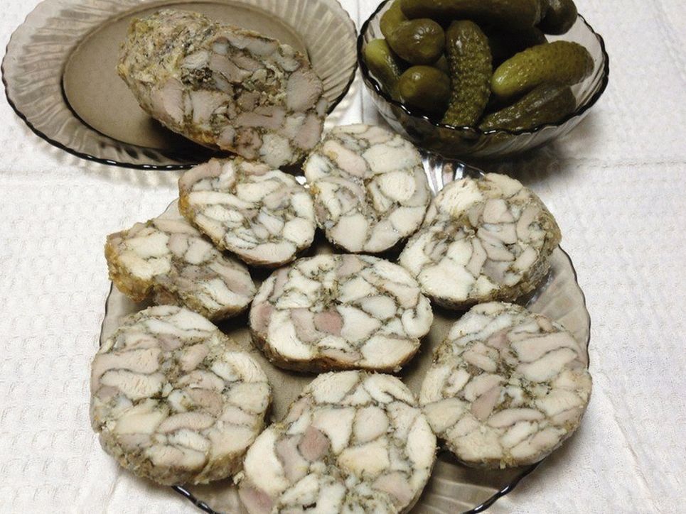 Мраморна пилећа рола