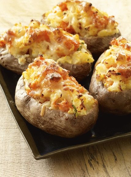 Фото печени кромпир пуњен слатким кромпиром