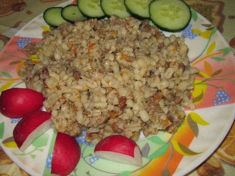 Јечам каша са мљевеним месом