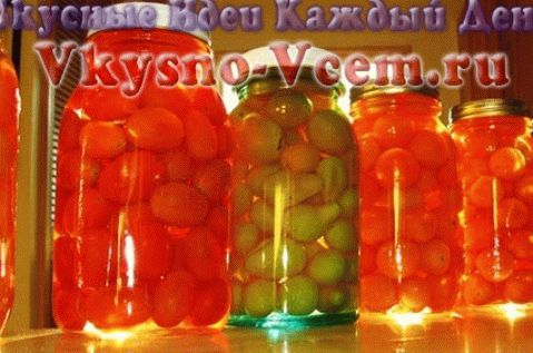 домаће конзерве. Парадајз у соку од јабуке са ђумбиром