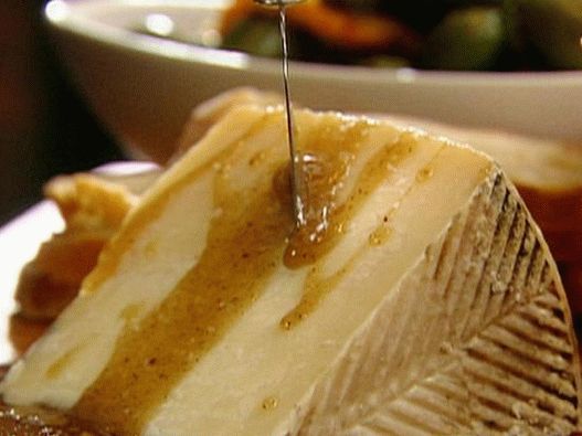 Фотографија јела - шпански тапаци сира и меда