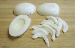 Снежно бела салата