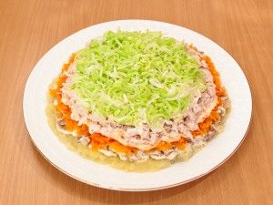 Слојевита салата