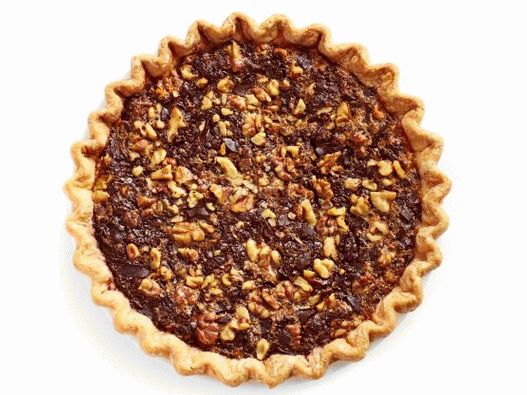 Чоколадна пита са орасима