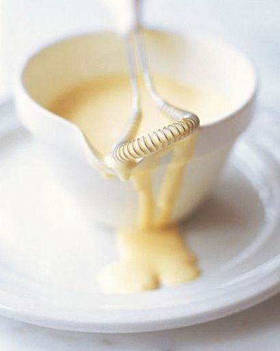Пхото Холландесе сос