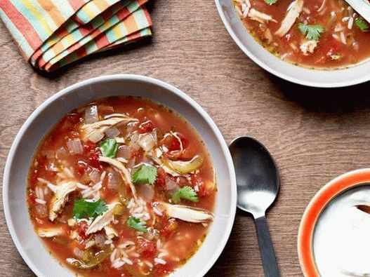 Мексичка супа од риже и пилетине