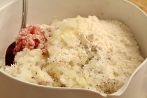 Пржене свињске месне округлице